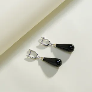 Izmirian Jewellery Onyx Drop Diamond Earrings