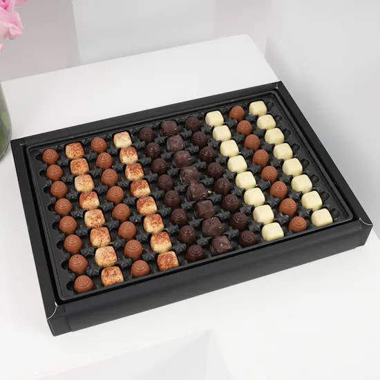 Anoosh Chocolate Box | Roses