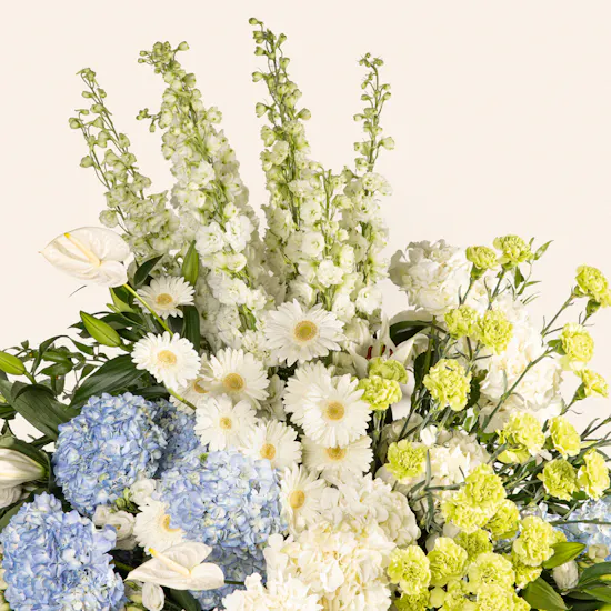 The Palatial Splendor Flower Vase