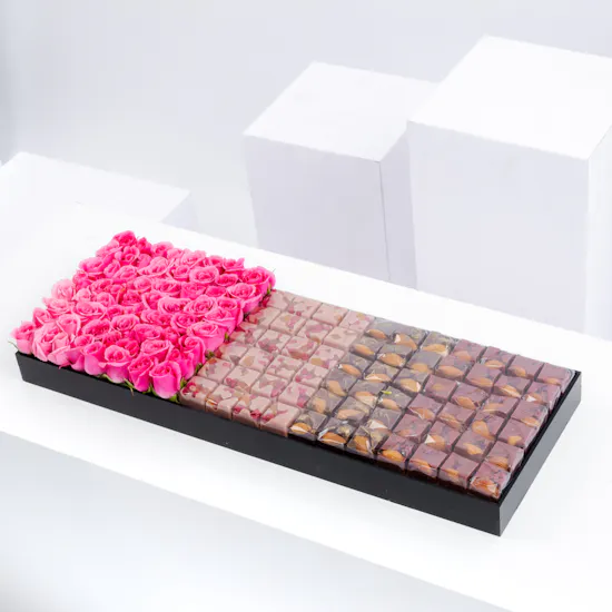 Opera Colored Chocolate Tray | Roses