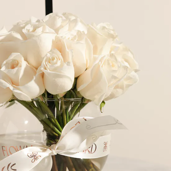 Abdul Samad Al Qurashi Ranet Khalkhal Oil Set | Congrats Grad Flowers Vase