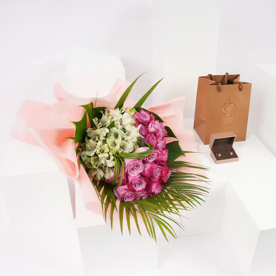 Kooheji Rose Gold Diamond Earring | Roses Bouquet