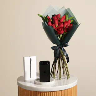 Apple iPhone Air Space Black 256GB | Grace Roses