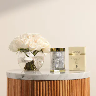 Abdul Samad Al Qurashi Malaki Perfumed Agarwood Bakhoor | Serene White Roses Vase Abdul Samad Al Qurashi Malaki Perfumed Agarwood Bakhoor | Serene White Roses Vase