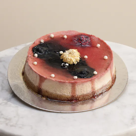 Huwaids Cheesecake Vimto Cheesecake