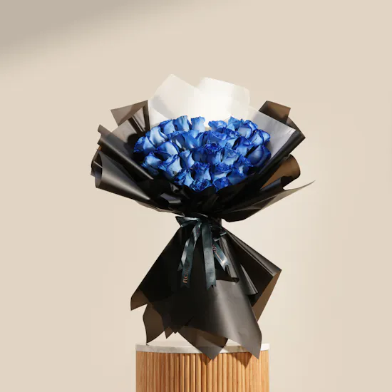 Shiny Blue Roses Bouquet