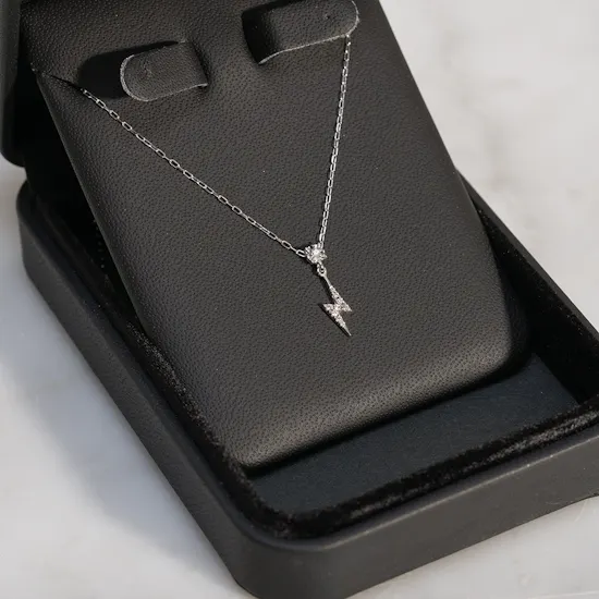 Izmirian Bolt Gold and Diamond Women's Necklace