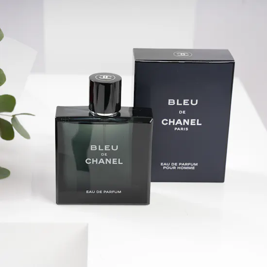 عطر شانيل بلو او دو بارفيوم 100مل | 12 وردة جوري حمراء