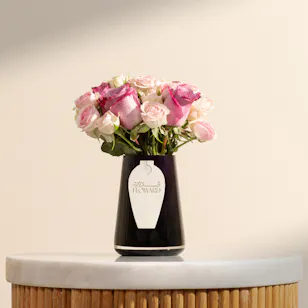 Quiet Presence Flowers vase