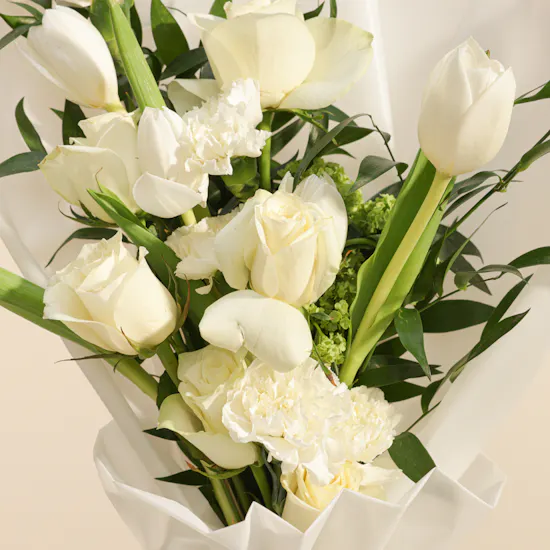 Floward Birthday Cake | Reverie Flowers Bouquet