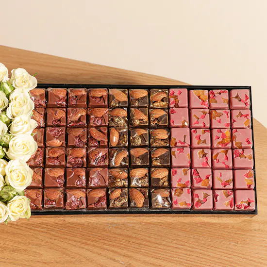 Opera Colored Chocolates Tray