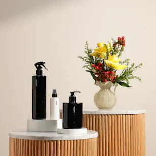 Mubkhar Fruity Fragrance Gift Set | Velvet Reverie Flowers Vase
