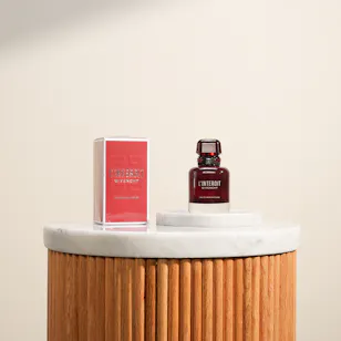 عطر لانترديت روج أو دي بارفيوم للنساء من جيفنشي عطر لانترديت روج أو دي بارفيوم للنساء من جيفنشي