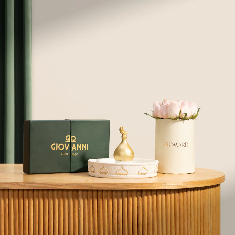 Catchy Gallery Minimalist Ramadan Nut Tray | Giovanni Chocolate and Flower 6