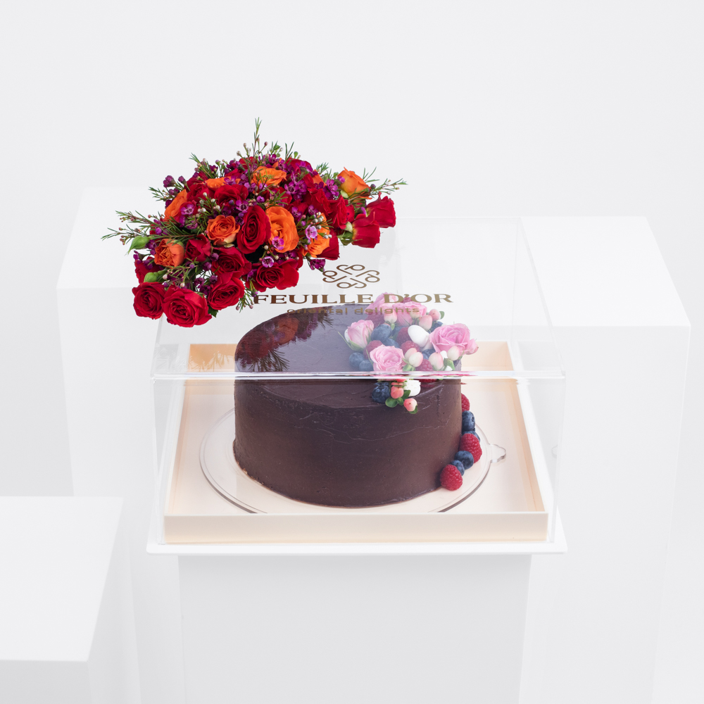 Feuille D'or Cake & Flowers