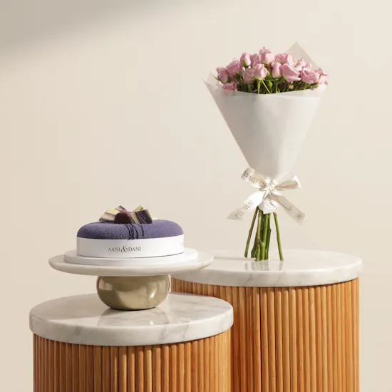 Aani & Dani Blue Velvet Cake | Tender Keepsake Flower Bouqute
