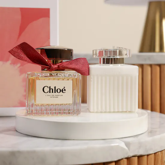 Chloé L' Eau de Parfum Intense Women's Gift Set | Floward Garden Fantasy Cake