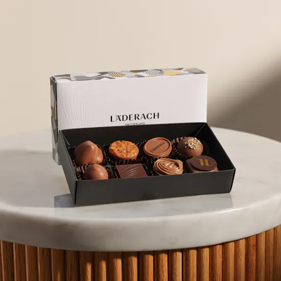 Läderach Assorted Praline Box | 8 Pieces