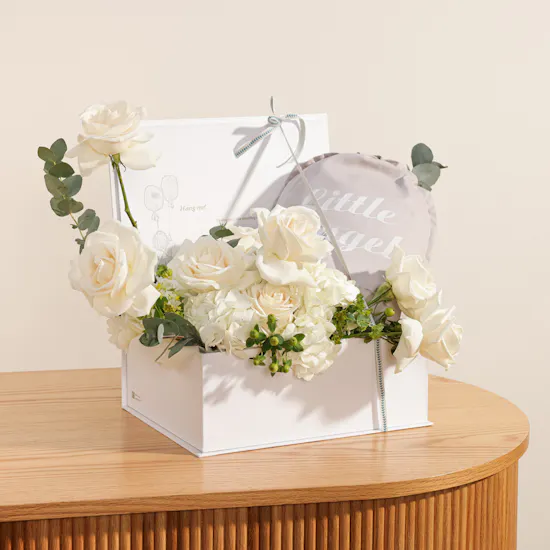 Nine Newborn Pillow Gift Box | Flowers