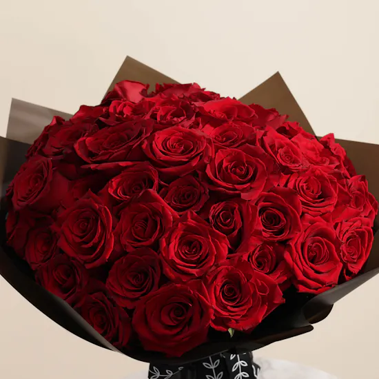 50 Red Roses | Black Wrap