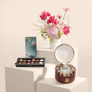 Chocolate Creations Chocolate Box and Feel Good Tea Box with Flowers Chocolate Creations Chocolate Box and Feel Good Tea Box with Flowers