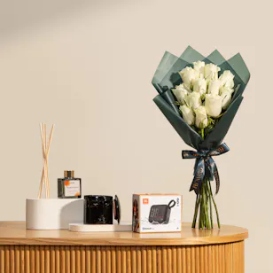 Signature Moments Gift Set | Majestic Flower Bouquet 