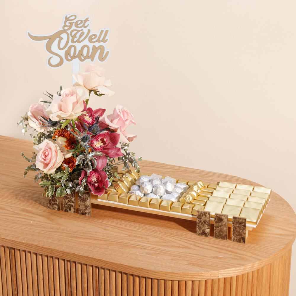 Floward Chocolate Tray | Delicate Petals