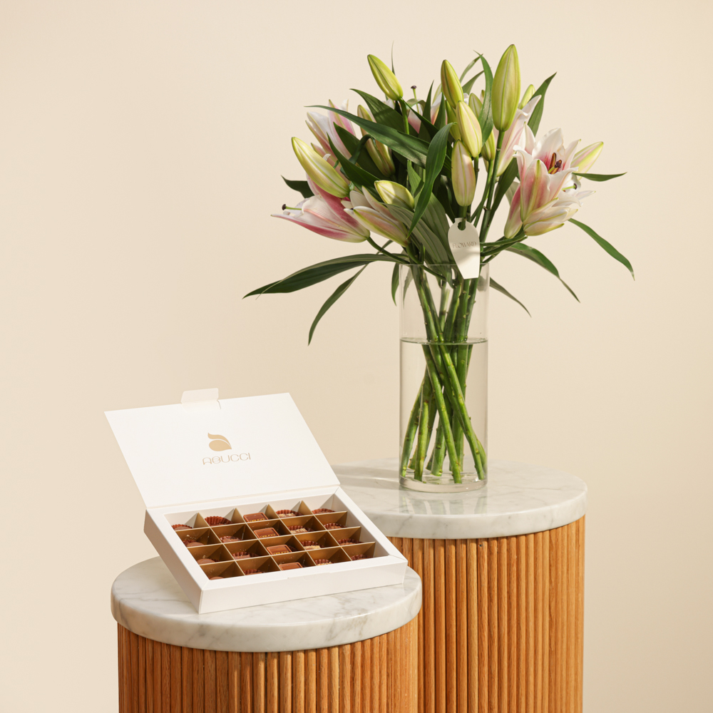 صندوق شوكولاتة من ابوتشي | فازة زهور راقية