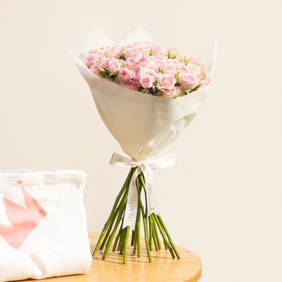 Hedeya Baby Girl Gift Set | The Party Station Balloon and Flowers