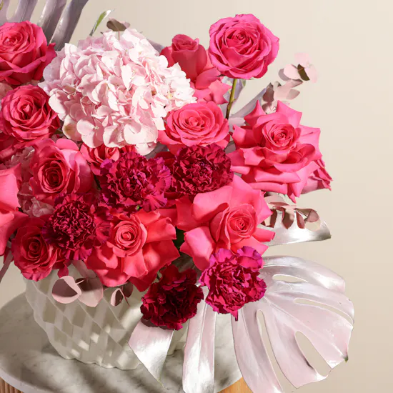 Heartfelt Muse Flower Vase