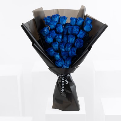 31 Blue Roses Bouquet | Black Wrapp