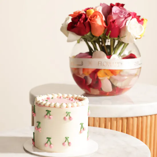 Noon Sweets Mon Chéri Cake | Lovely Flowers