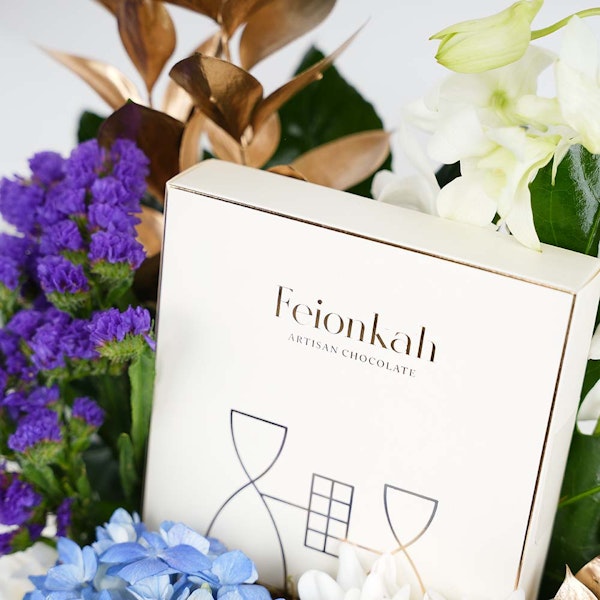 Feionkah Chocolate with Flowers Floward Jeddah