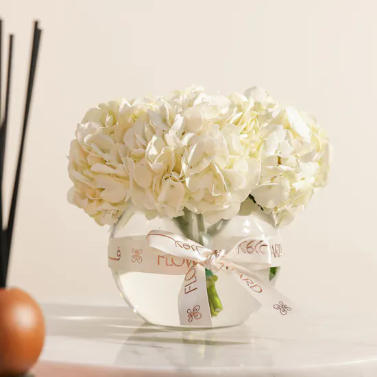 Zahi Diffuser with Scented Sticks | Heartfelt Flower Vase