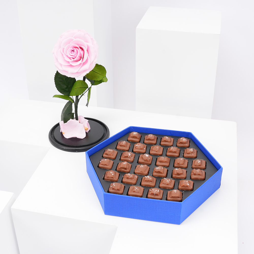 Preserved Pink Rose with Hanoverian Chocolate 