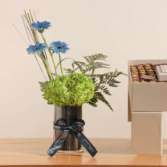 Soucolat Best Dad Medium Chocolate Table Box | Midnight Elegance Flowers