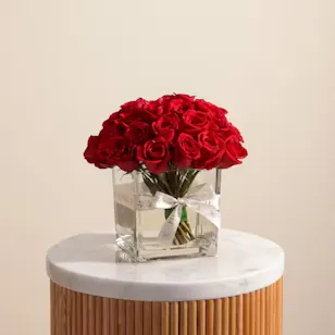 Pure Passion Flower Vase Pure Passion Flower Vase