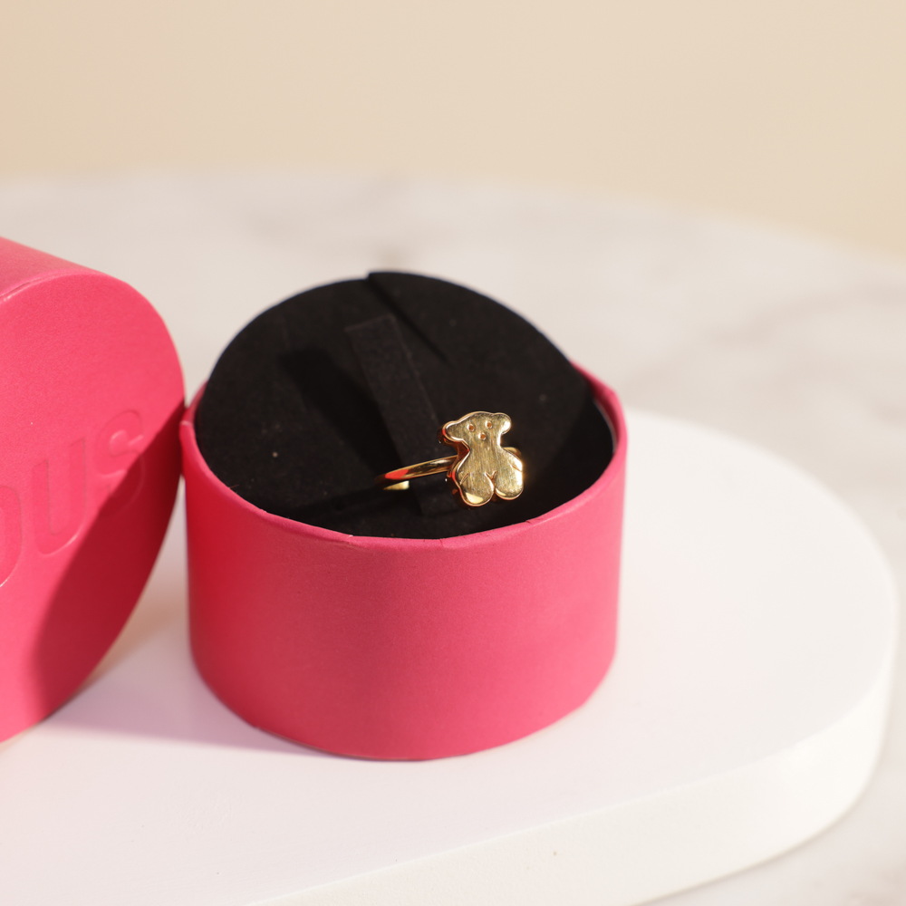 خاتم الدمية الذهبية من توس