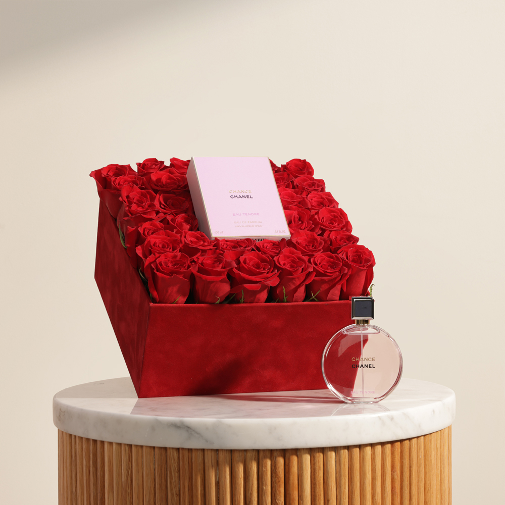 عطر بعبير زهري لها | جورى العشق الأحمر