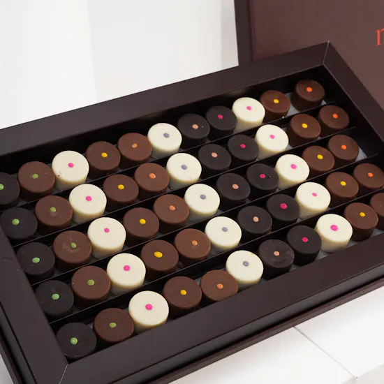 More Medium Aromatic Chocolate Box | Roses Bouquet