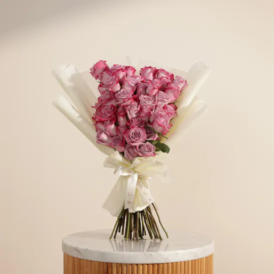Gentle Enchanting Purple Rose Bouquet | 50 Flowers