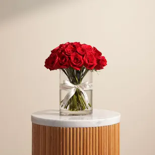 Graceful Red Roses Vase | 35 Roses Graceful Red Roses Vase | 35 Roses