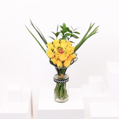 Yellow Roses | Cylinder Vase