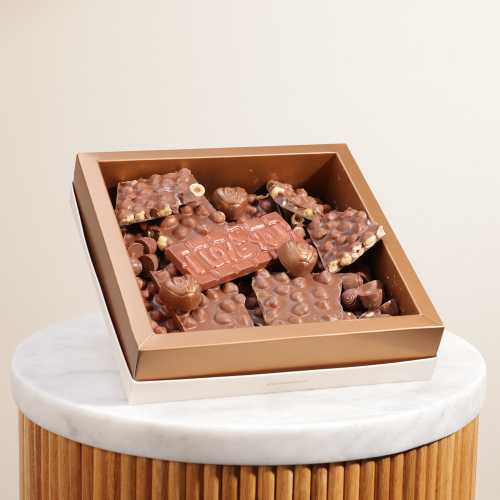 صندوق شوكولاتة أحبك من غزل شوكليتير