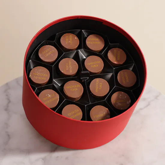 Hanoverian Mix Chocolates Box | 42 Pieces