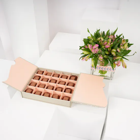 Floward Crunchy Chocolate Box | Alstroemeria Vase