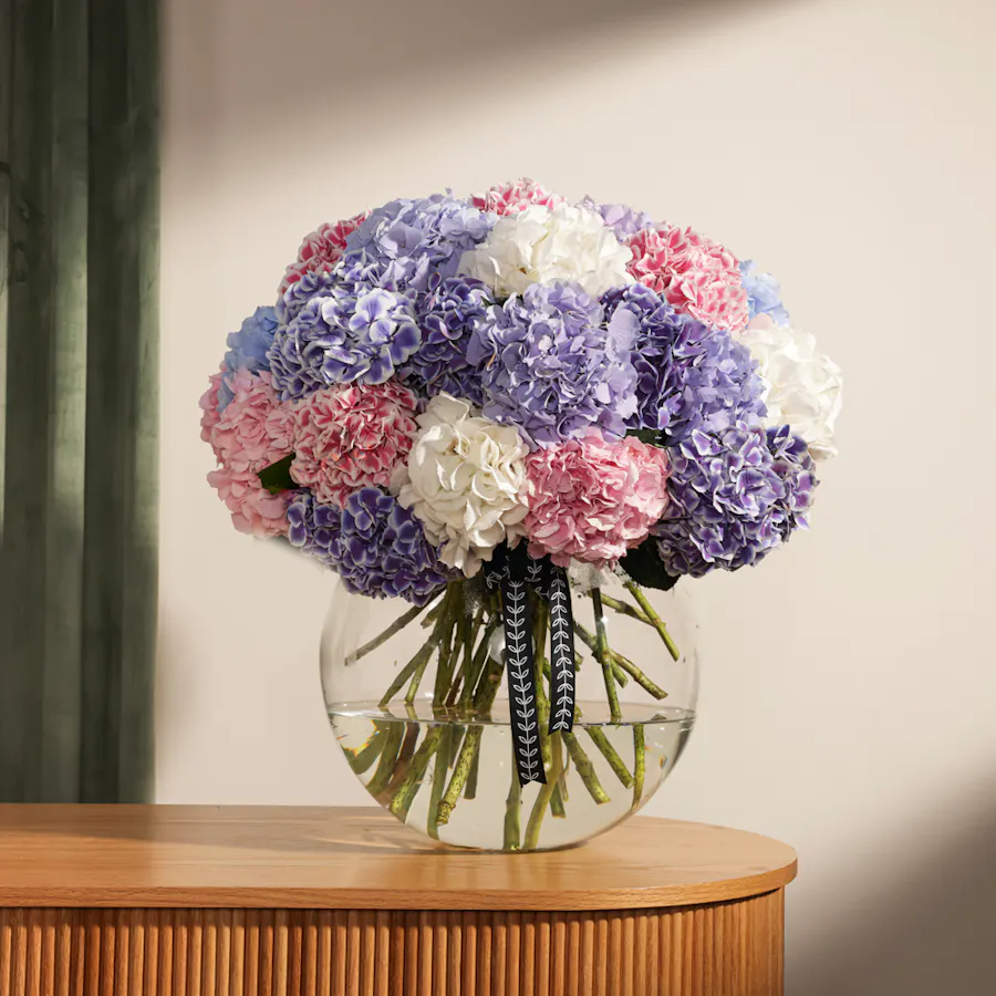 Elegant Hydrangea Vase  5