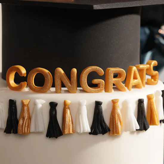 Golden Graduation Cake | Rose Bouquet