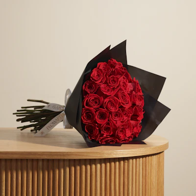 Romantic Red Roses Bouquet Romantic Red Roses Bouquet