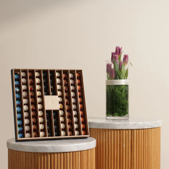 Nua Classic Luxury Blue Large Bonbon Box | Splendid Flower Vase